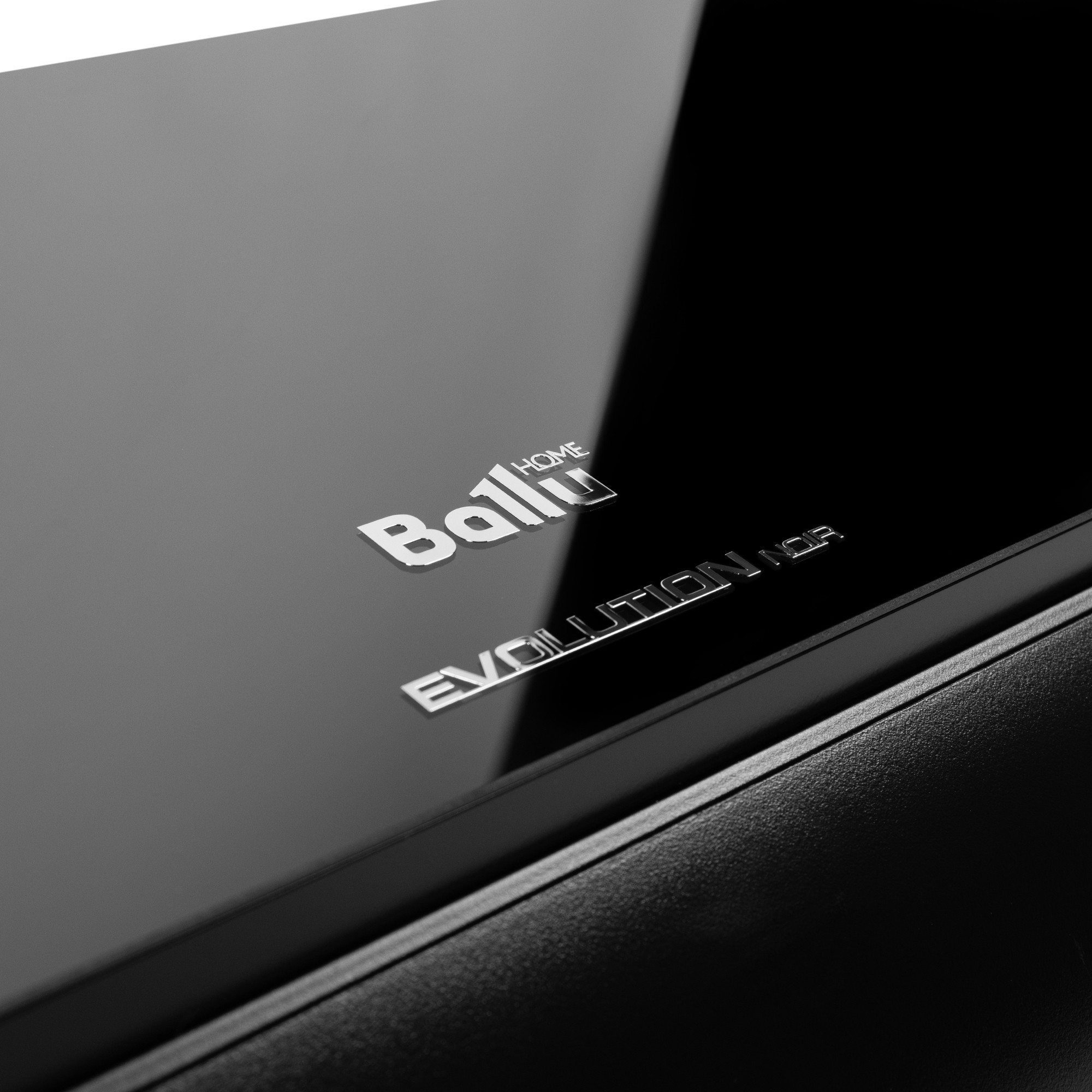 Block ներքին Ballu BSUI-FM/in-18HN8 /EU_BL inverter multi split համակարգ