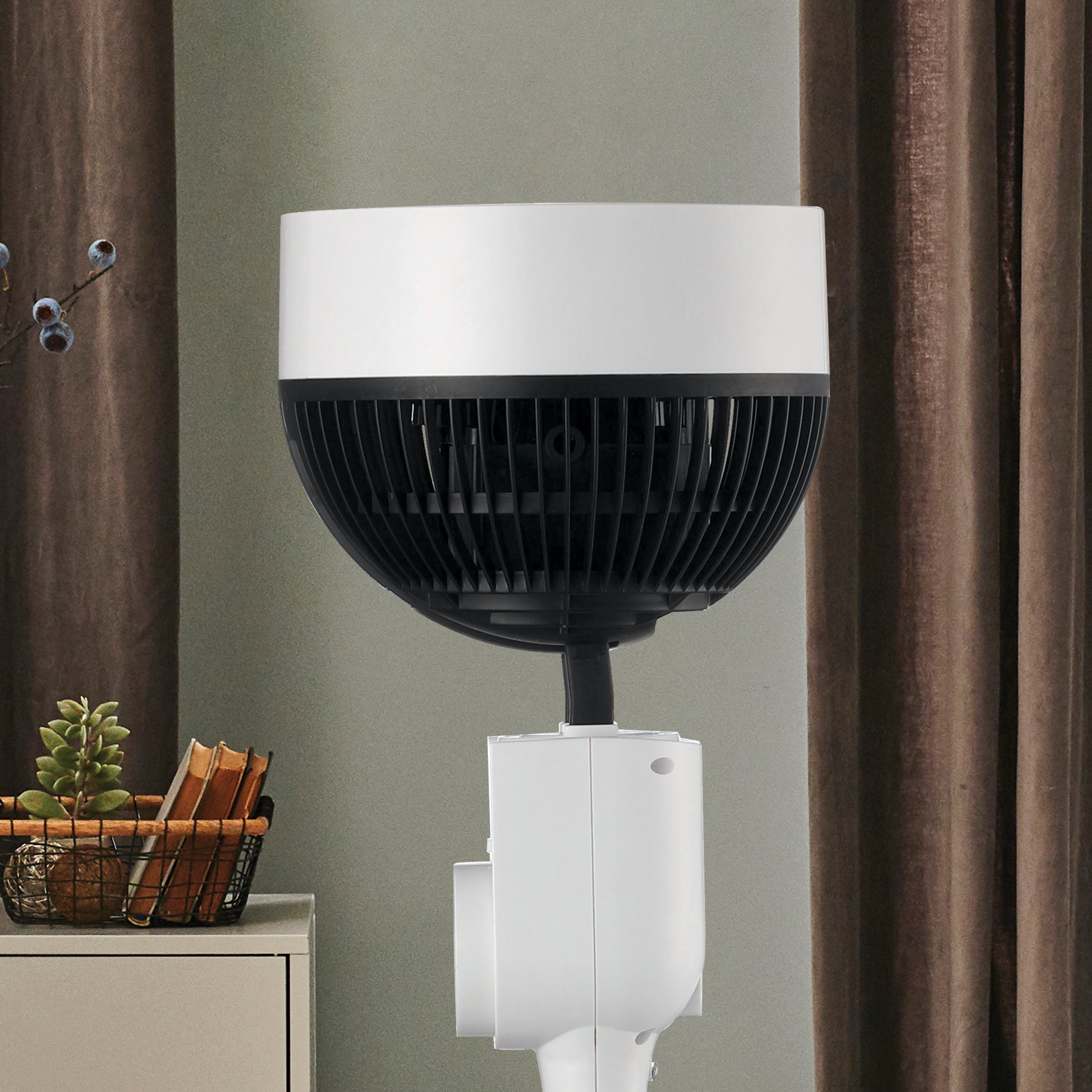 Օդափոխիչ հատակի Electrolux EFF-1007i